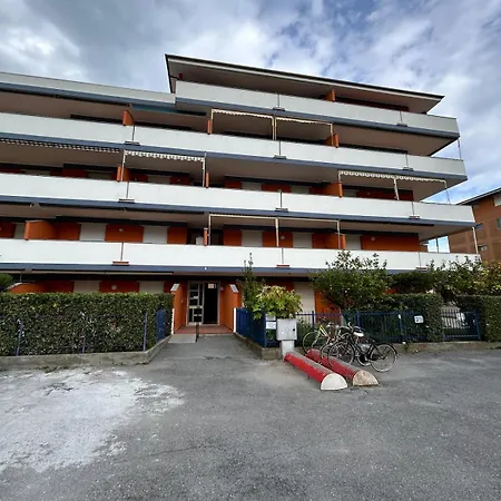 Bilocale Moderno Marina Di Con Bici E Zona Tranquilla Lägenhet Marina dʼAndora