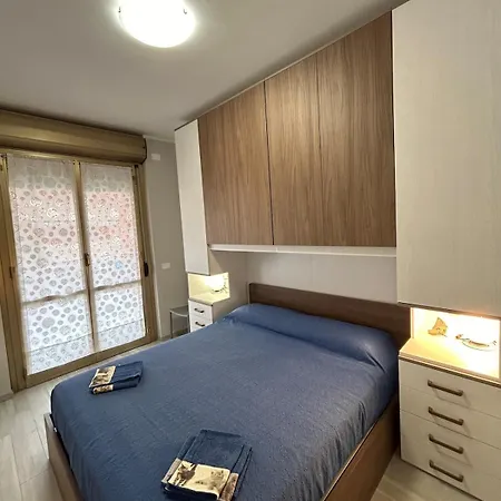 Apartamento Mare In 5 Minuti Con Bici Incluse E Terrazzo Relax
