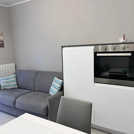 Bilocale Moderno Marina Di Апартаменты *