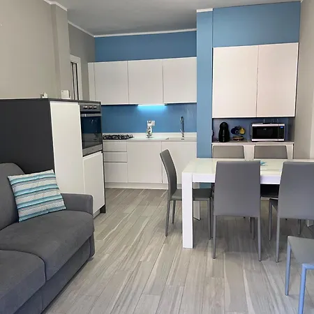Bilocale Moderno Marina Di