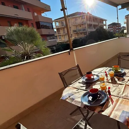 Bilocale Moderno Marina Di
