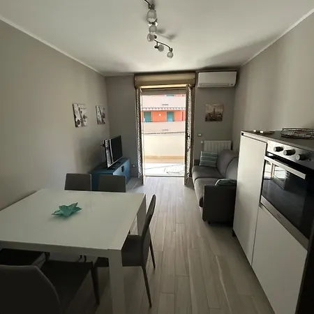 Bilocale Moderno Marina Di *